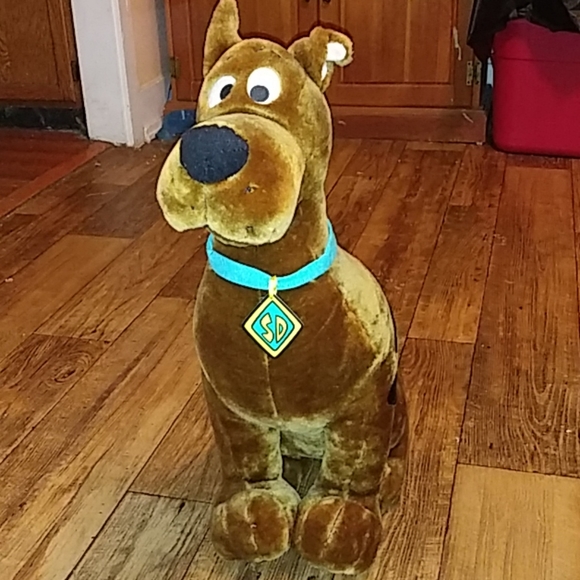 huge scooby doo stuffed animal